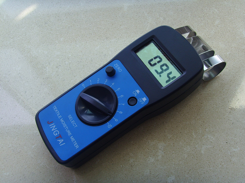 PU皮革水分測定儀 牛皮濕度檢測儀 豬皮水分儀 驢皮水份儀